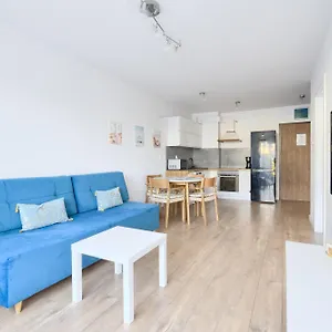 Apartamentyprzymorzu Baltycki Z Miejscem Postojowym I Ogrodkiem Apartment Kolberg